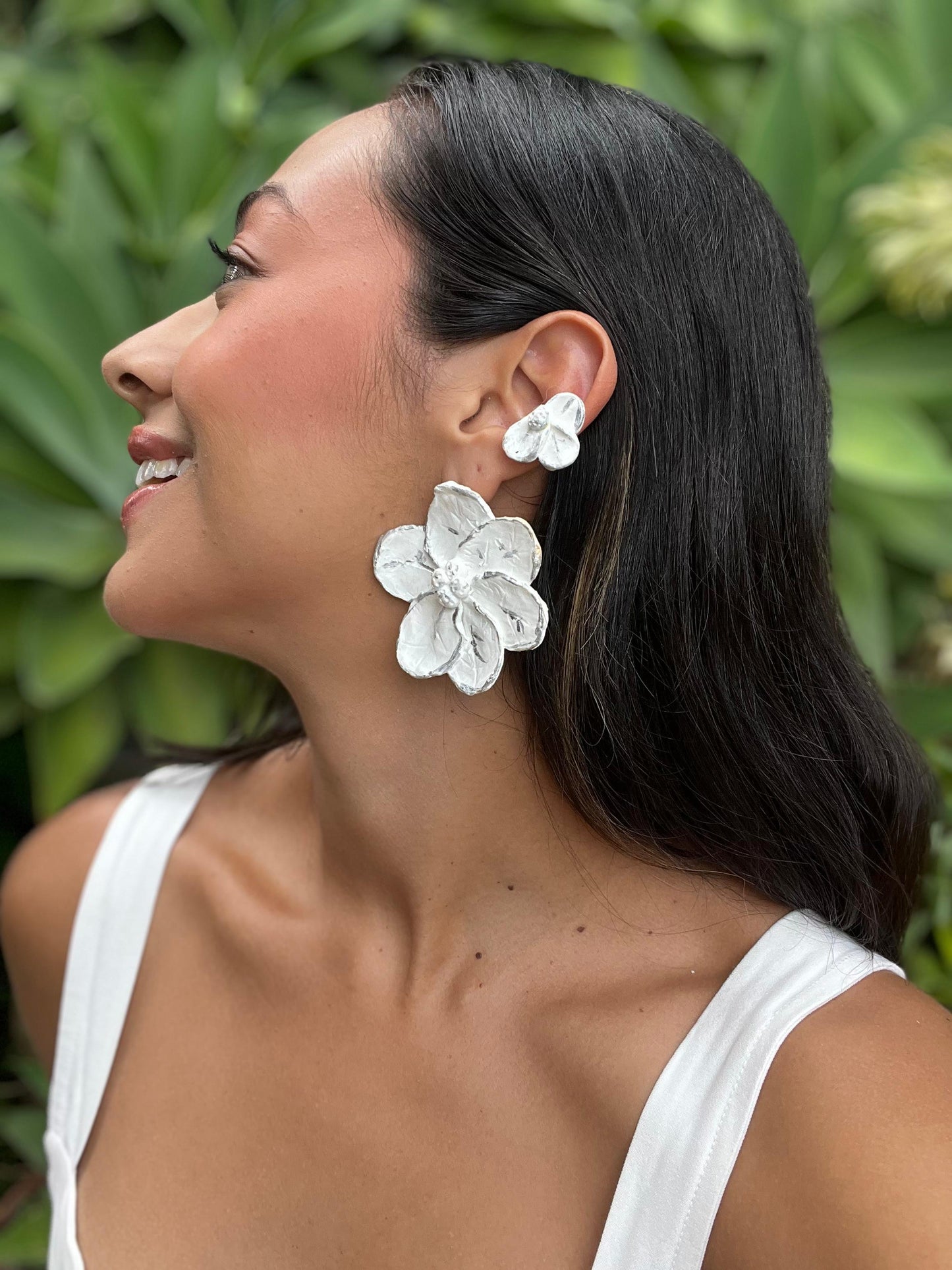 Aretes flor gardenias